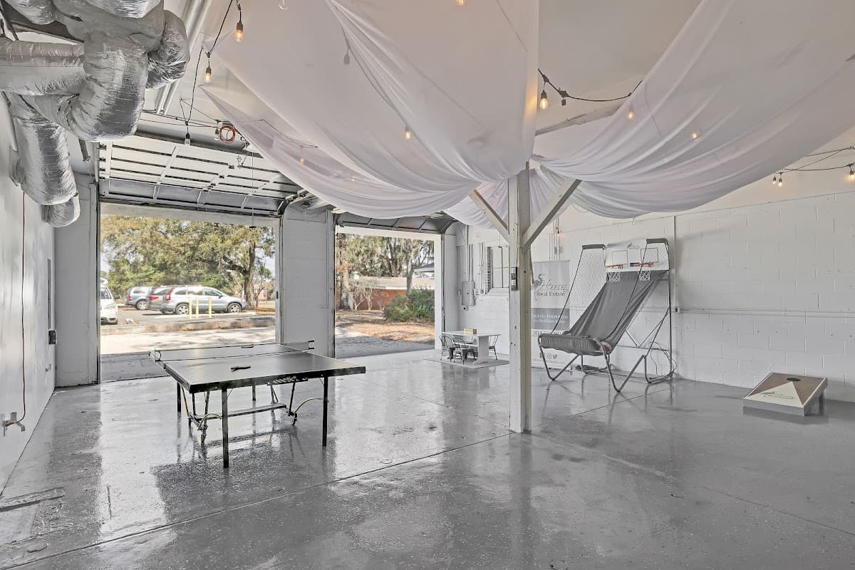 Herron Real Estate — foto
