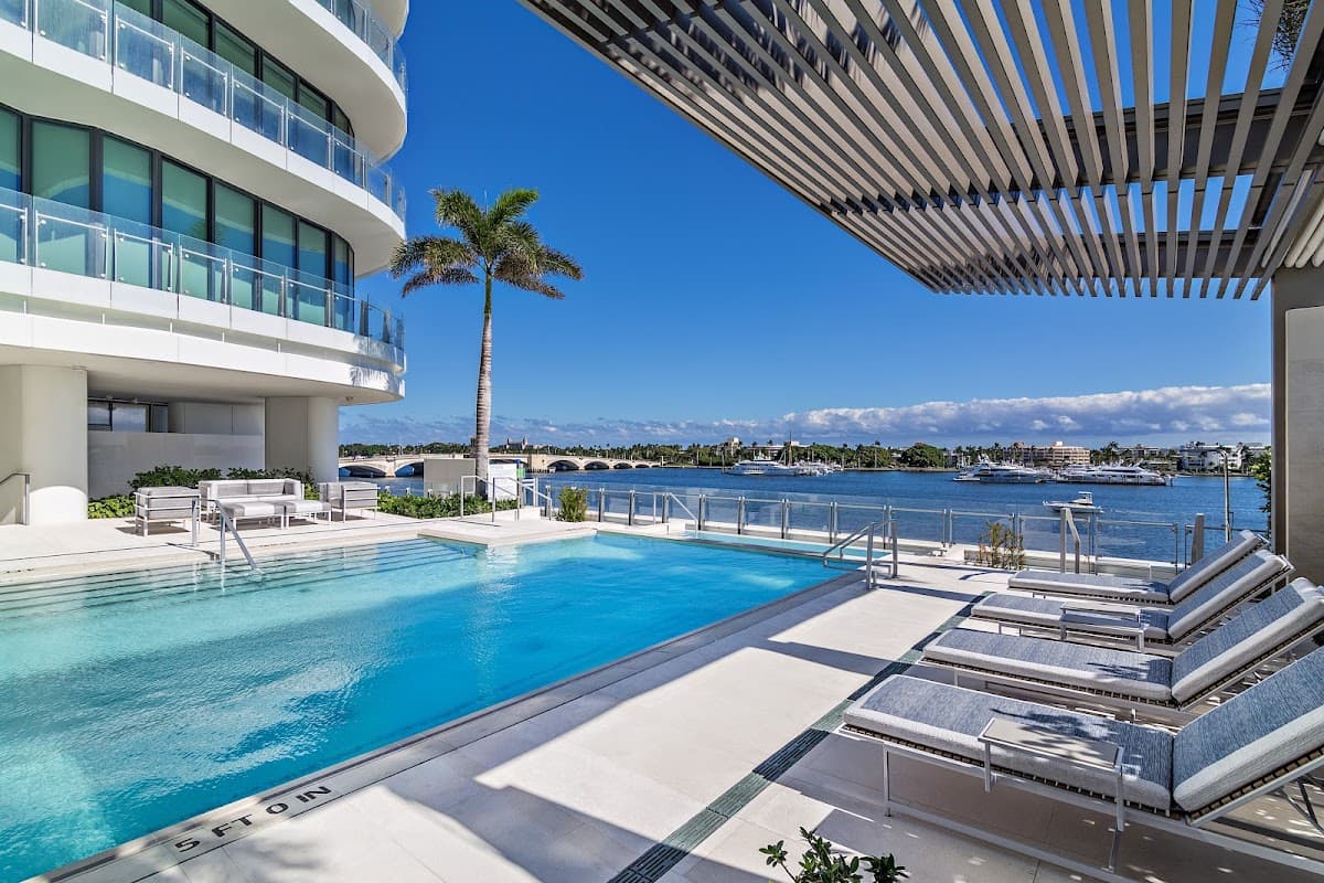 Samantha Curry Real Estate | Douglas Elliman Palm Beach — foto