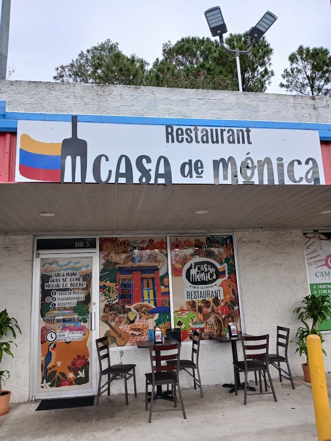 Casa De Monica Restaurant
