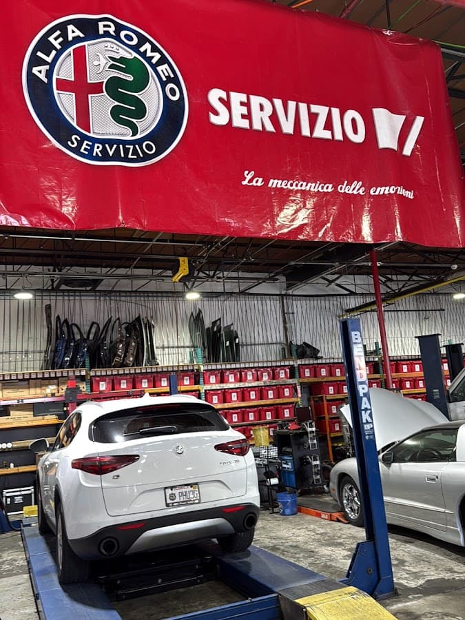 ALFA GARAGE MIAMI — foto
