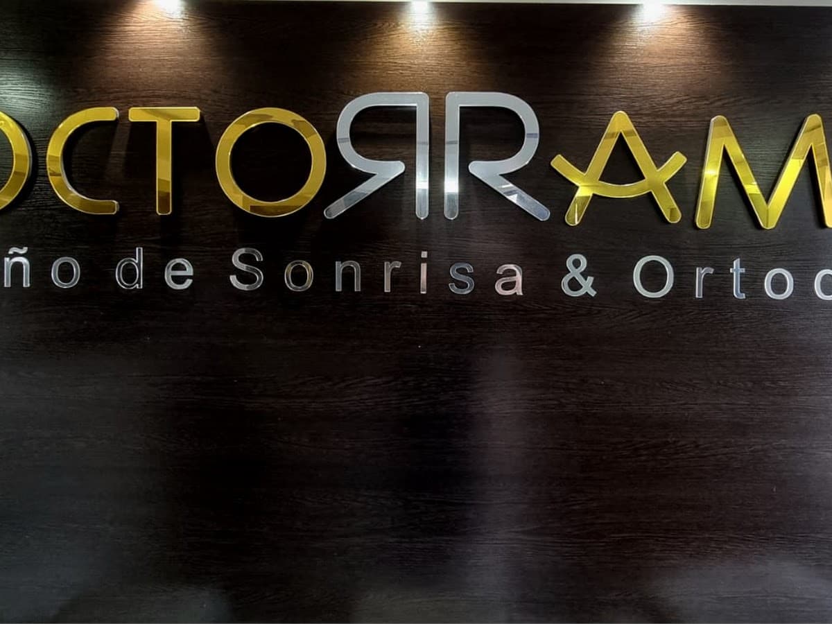 BÁRBARA PATIÑO Consultorio Dental — foto