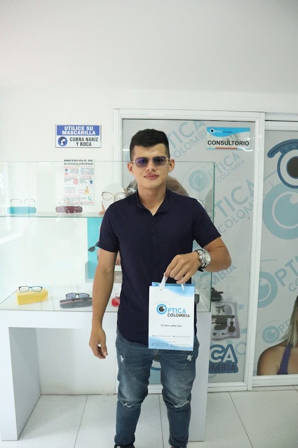 Óptica Emaar Colombia — foto