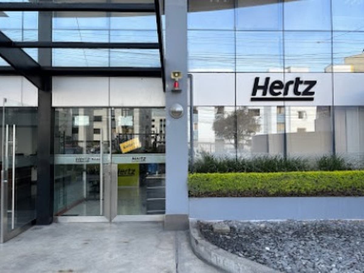 HERTZ - INKA'S RENT A CAR