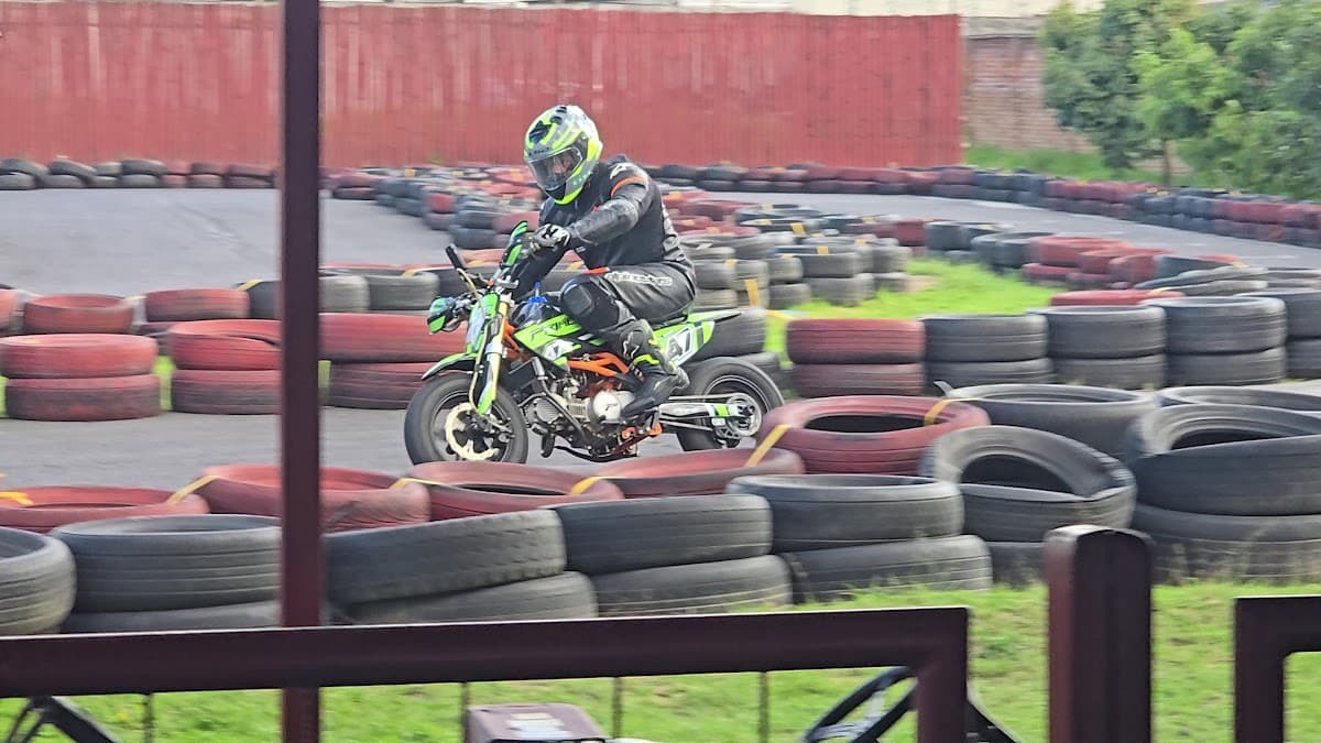 Mundo Kart, Tumbaco — foto