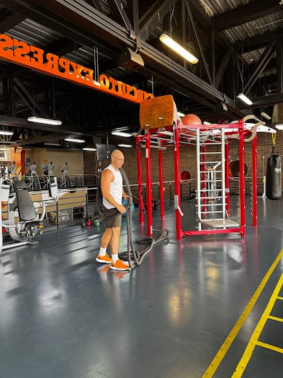 Gimnasio CES — foto