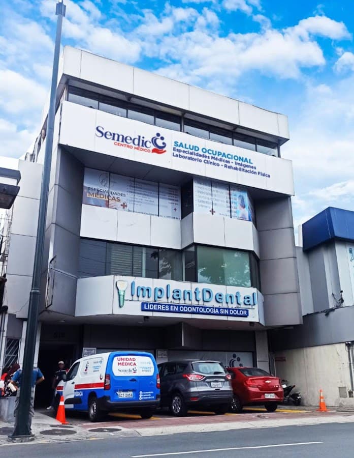 Centro Médico Kennedy