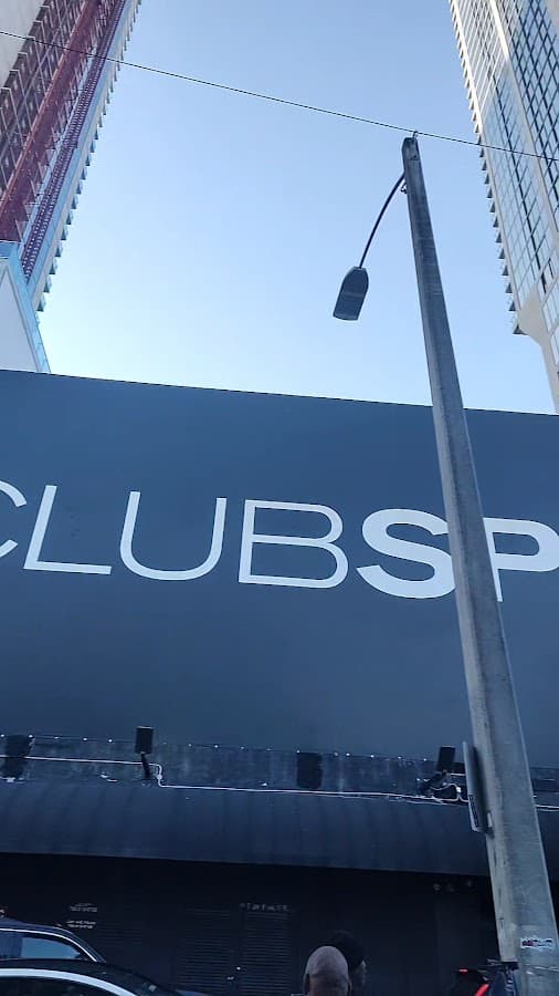 Club Space — foto