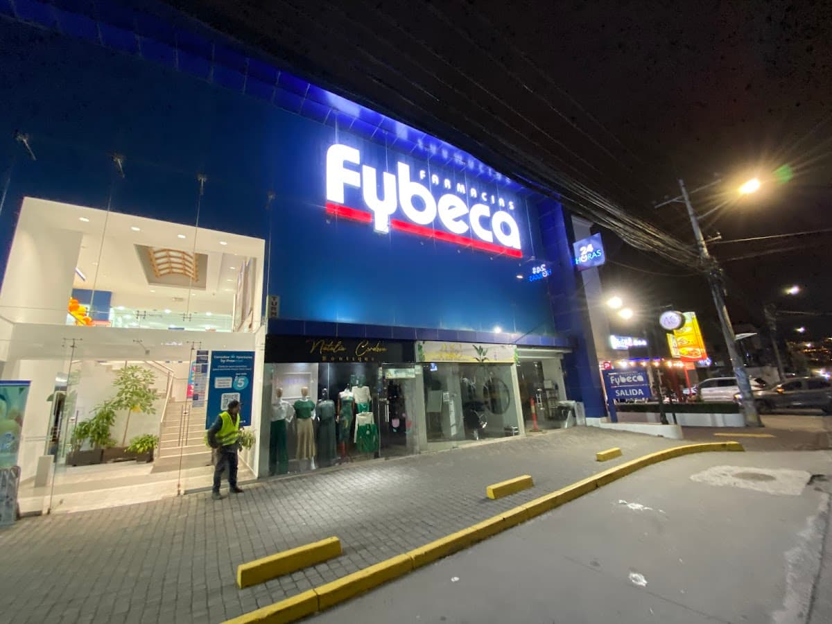 Fybeca Estacion Sur — foto
