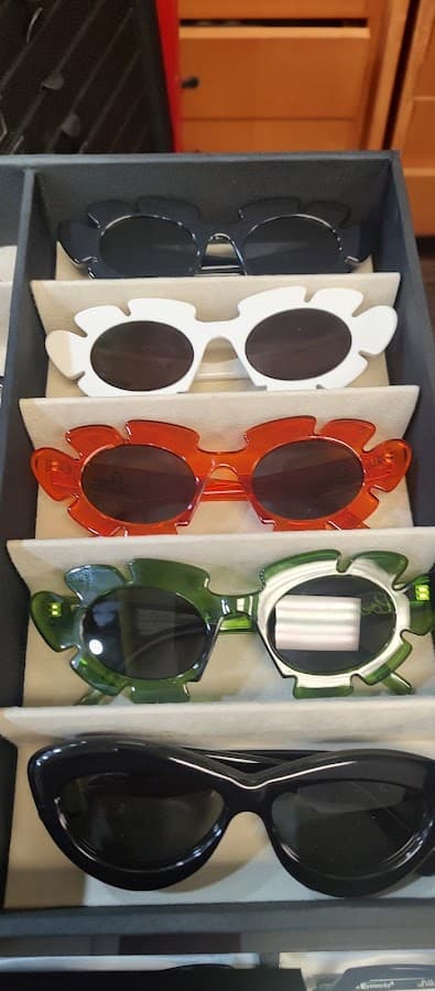 Designing Eyes Optical Boutique — foto