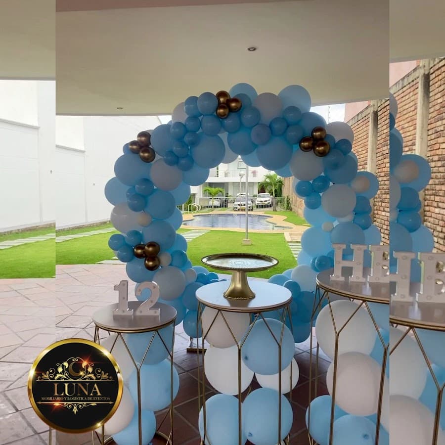 LUNA EVENTOS-mobiliario-decoración de fiestas-Mesas-aros-alquiler de mobiliario-Cucuta — foto