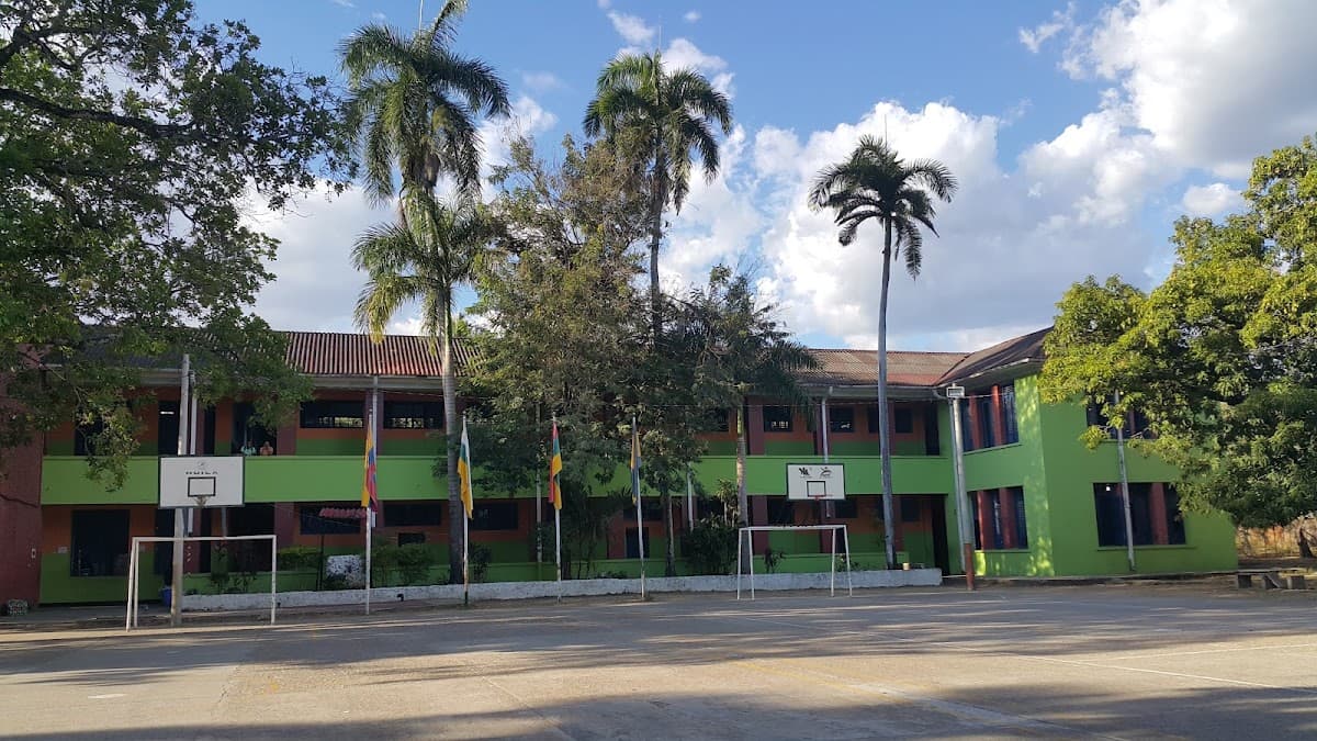 Institución Educativa Nacional Santa Librada