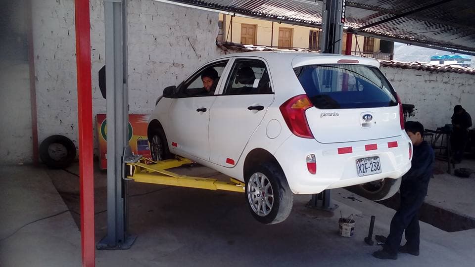 Mecanica Automotriz - Servicio Automotor en Cusco — foto