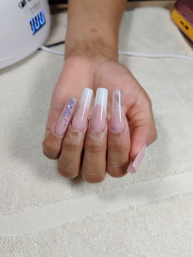 MB Academy - Academia de belleza profesional