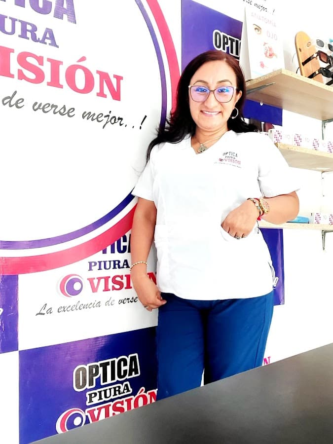 Óptica Piura visión — foto