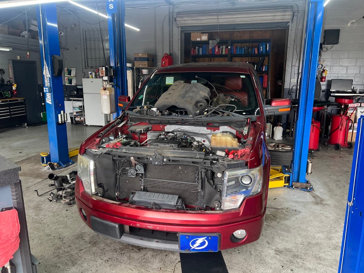 AutoWorks of Tampa — foto
