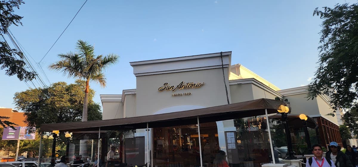 Pastelería San Antonio - Miraflores