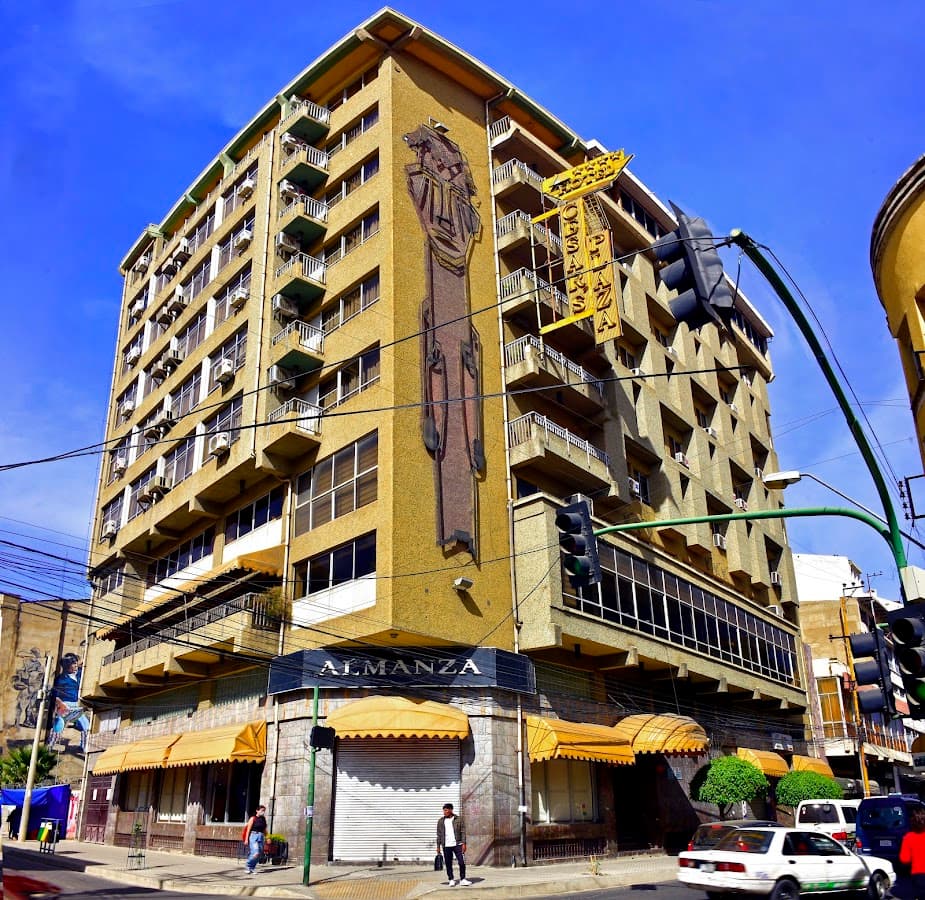 Cesar's Plaza Hotel