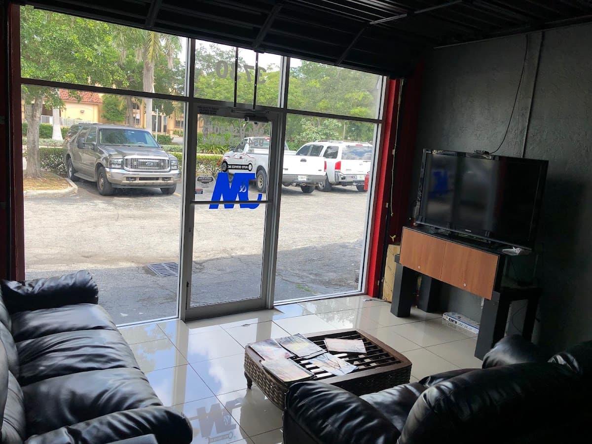 J & M Auto Repair Service Inc. — foto