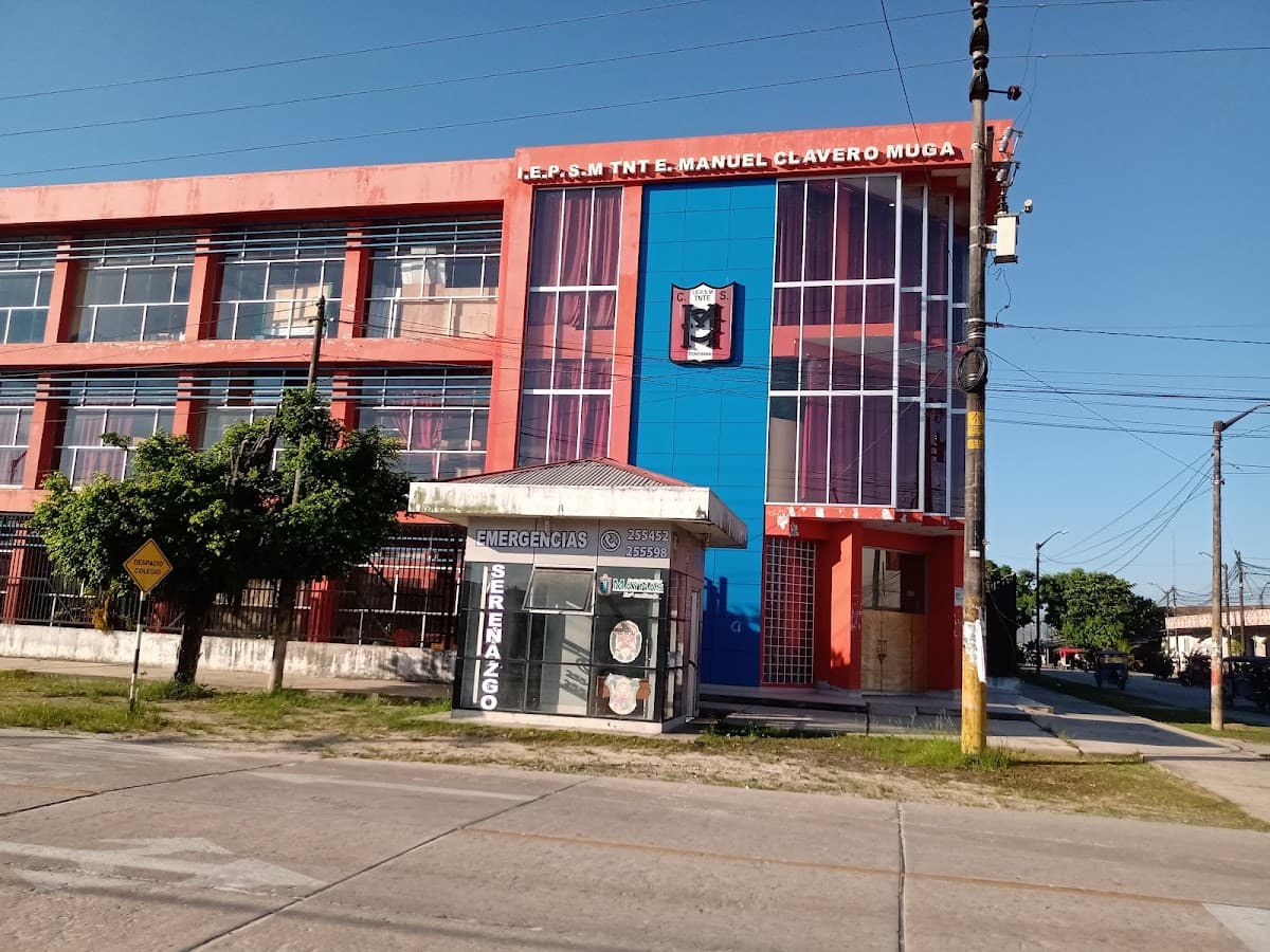 Colegio Mariscal Andres Avelino Caceres — foto
