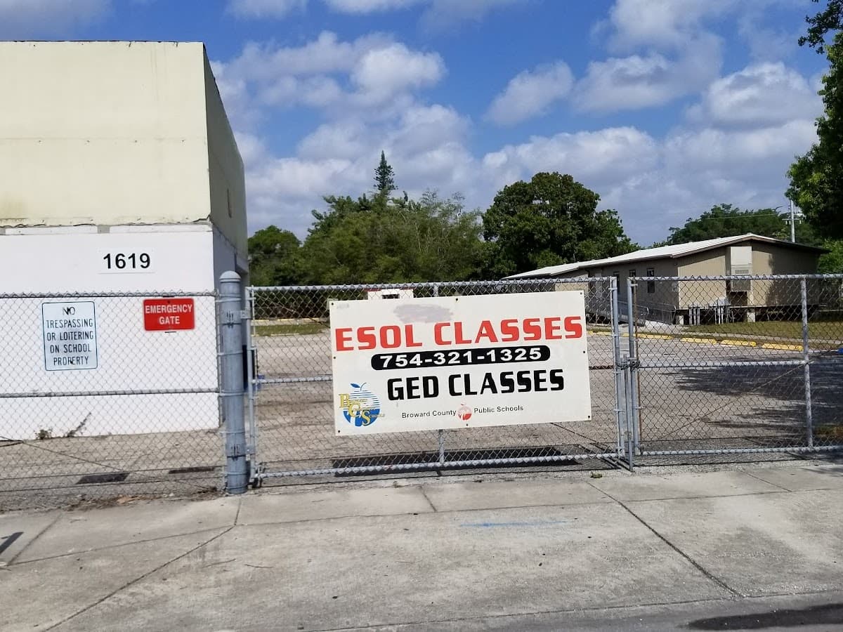 Fort Lauderdale Community School — foto