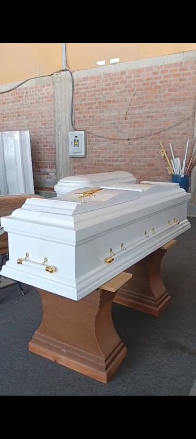 Funeraria Cusco. Servicios funerarios Cusco — foto