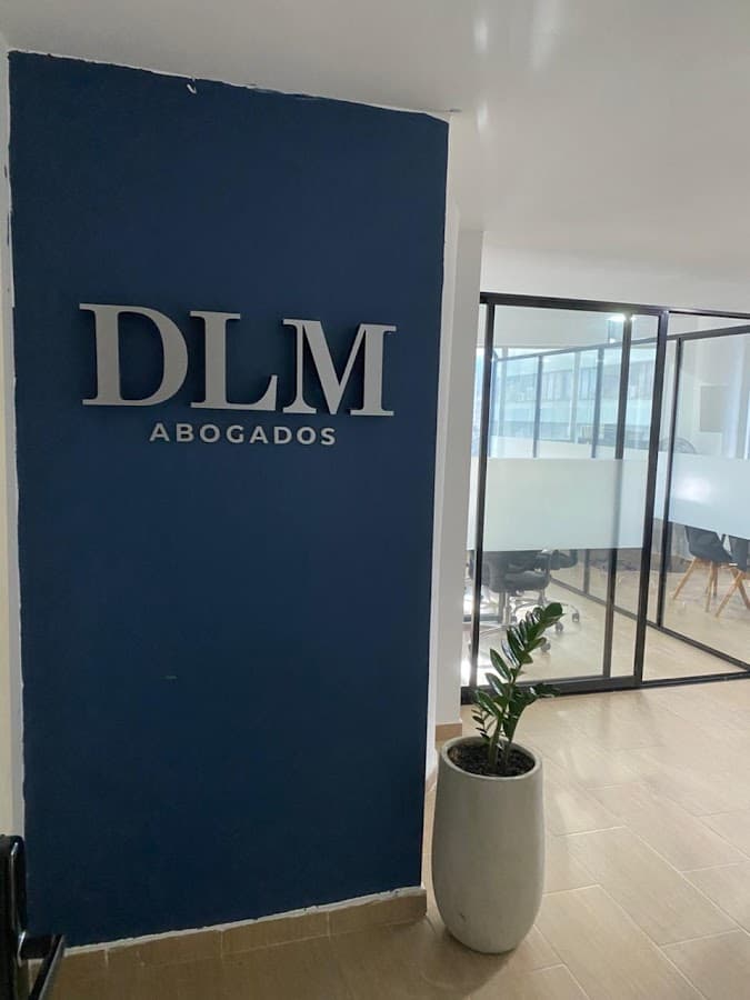DLM Abogados