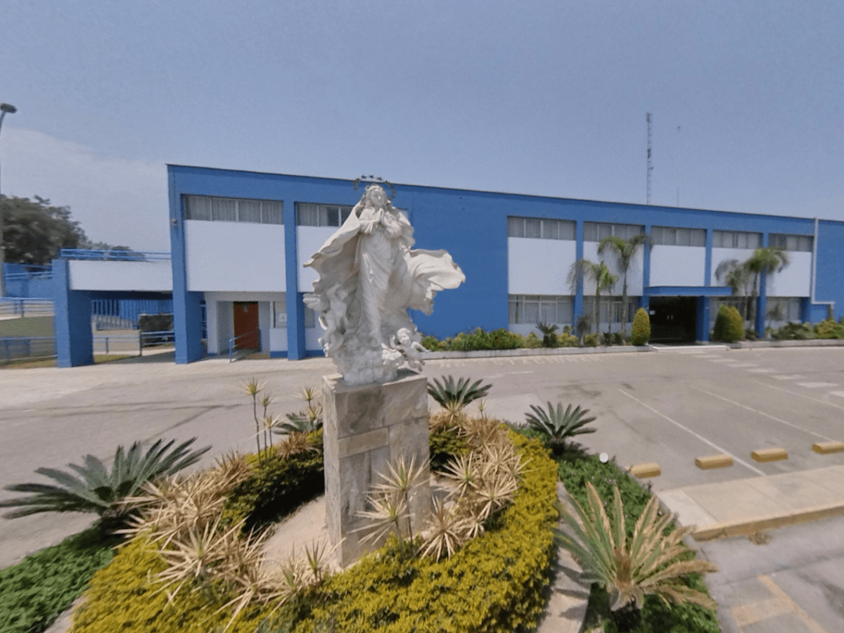 Colegio Reina del Mundo — foto