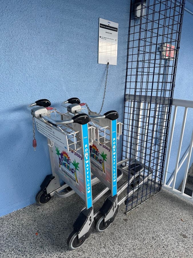 Rodeway Inn & Suites Fort Lauderdale Airport & Port Everglades Cruise Port Hotel — foto