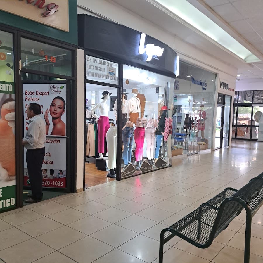 Centro Comercial El Bosque