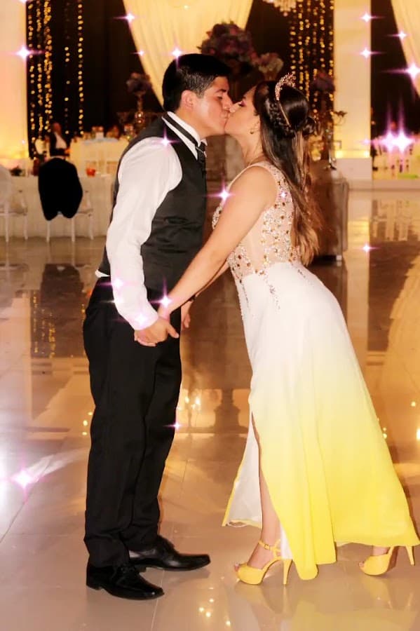EVENTOS Y RECEPCIONES “EL GOLF” — foto