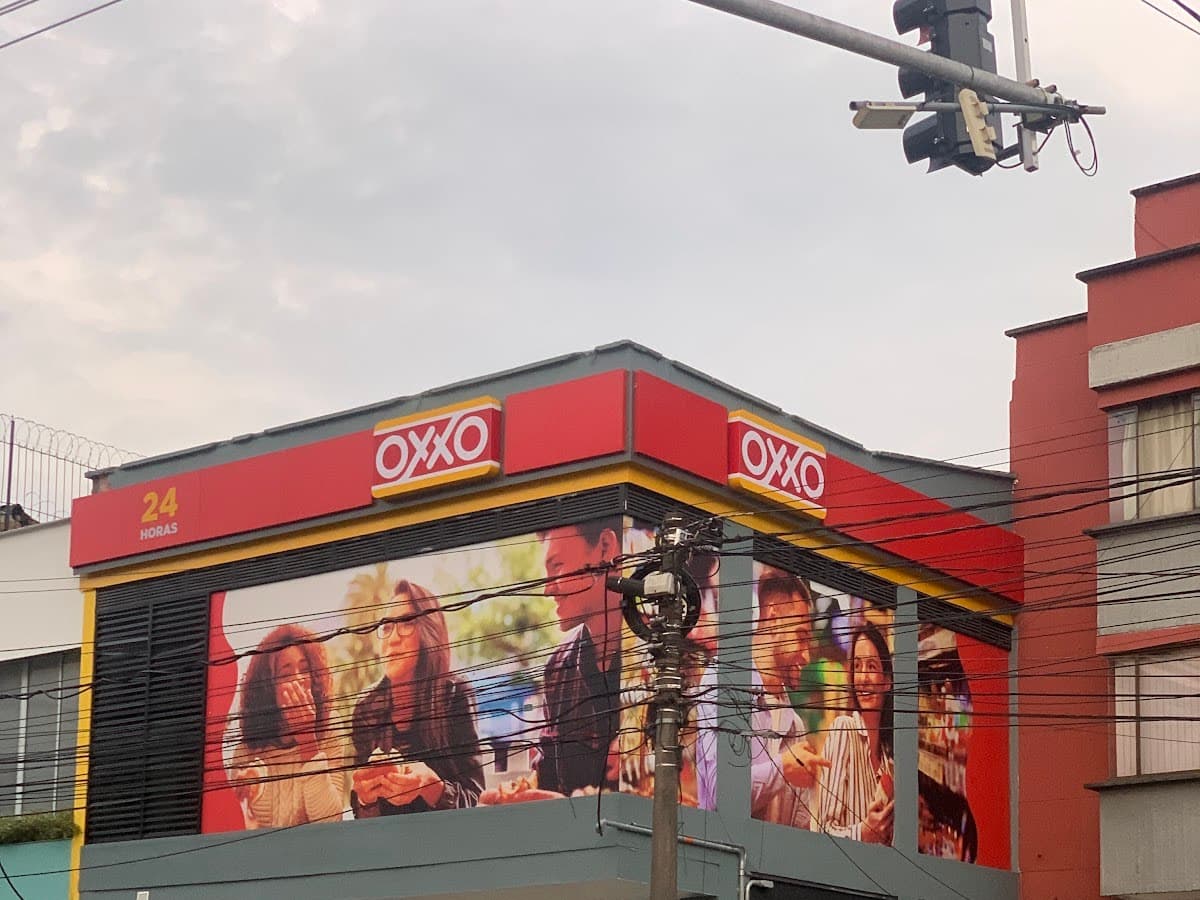 OXXO Pereira Plaza — foto