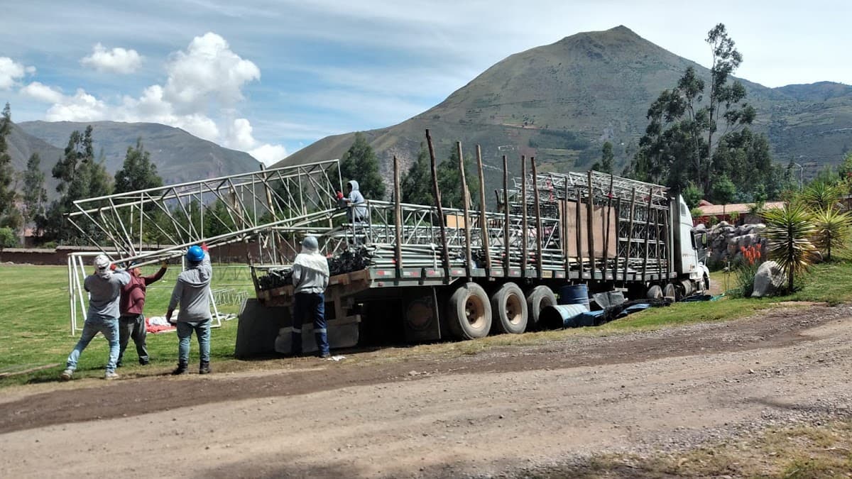 TRANSPORTES LOGISTICA EMPRESARIAL — foto