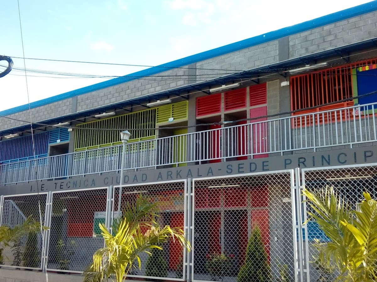 Institución Educativa Técnica Ciudad de Ibagué — foto