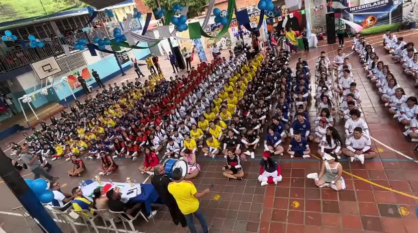 Colegio Alejandro Gutíerrez Calderón