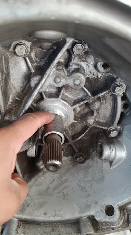 CORTÉS MOTORS taller mecánico automotriz — foto
