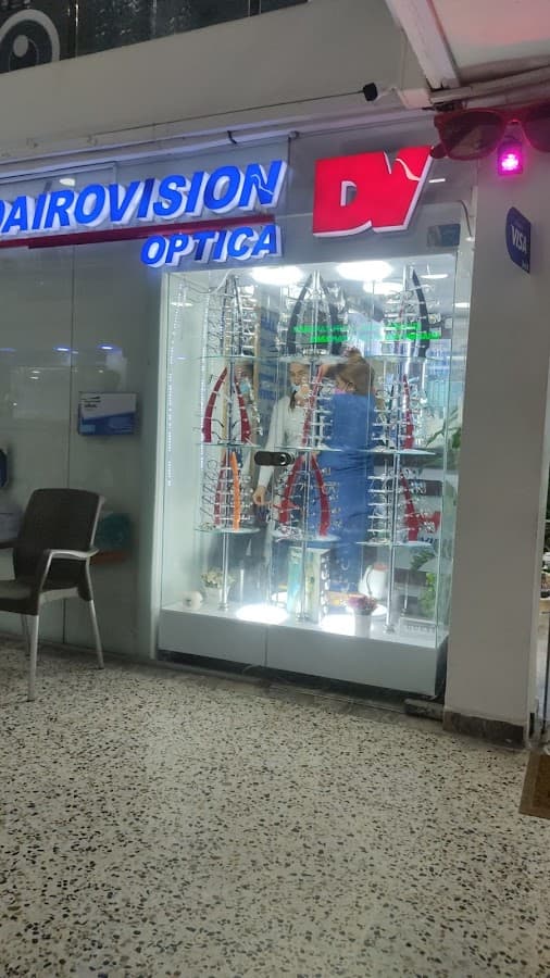 Centro Comercial Óptico Mayorista — foto