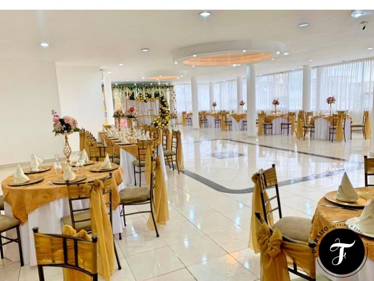 Salon de Eventos argentina y coronel — foto