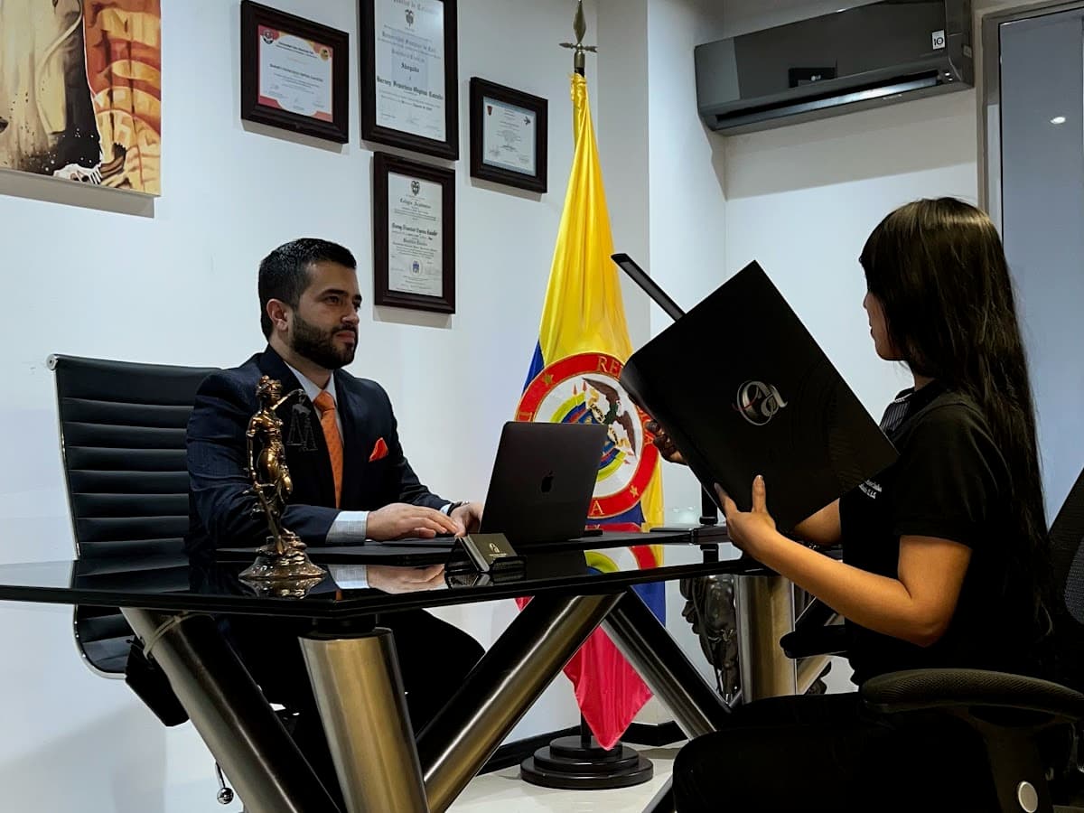 VILLEGAS Y ASOCIADOS ABOGADOS PENALISTAS — foto
