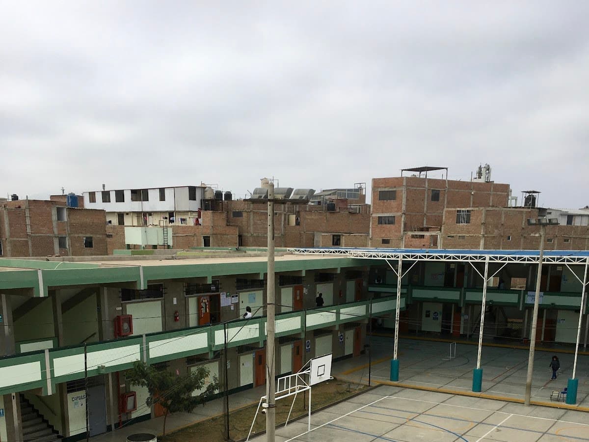 Institución Educativa 80002 Antonio Torres Araujo