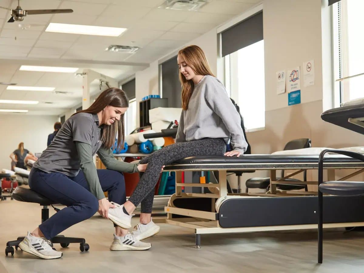 Select Physical Therapy - Downtown — foto