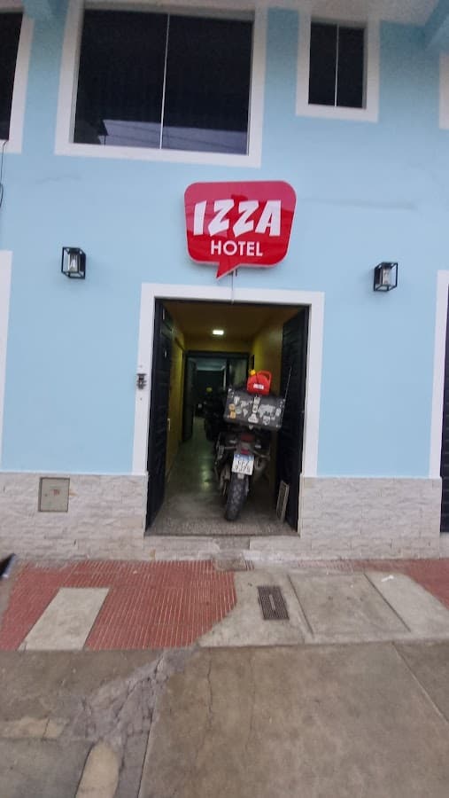 Izza Hotel — foto