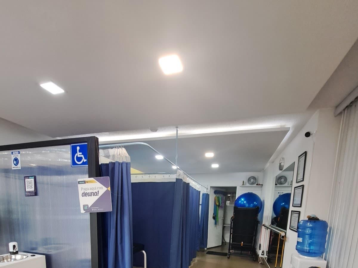 Centro de Rehabilitación y Terapia Fisica en Quito - Novofisio — foto