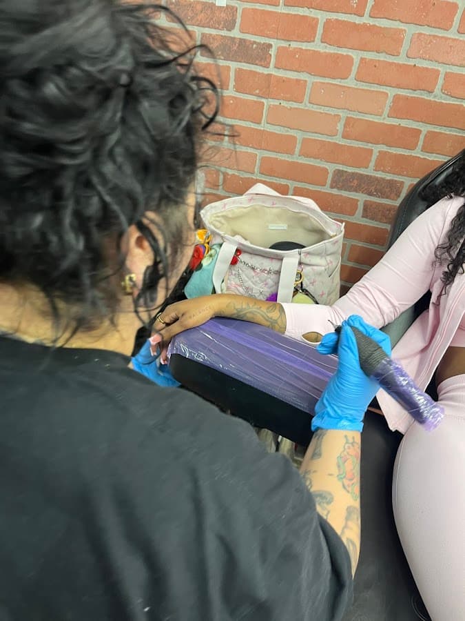 Empire Ink Downtown — foto
