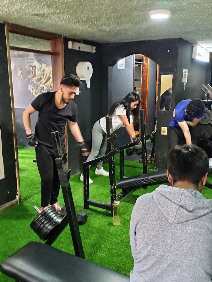 SEVEN FITNESS CLUB — foto