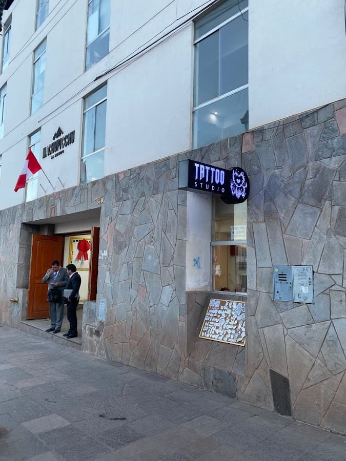 Fubaci tattoo studio — foto