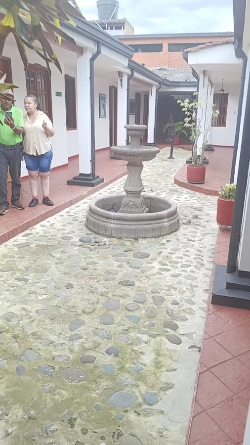 Hotel Los Portales Inn — foto