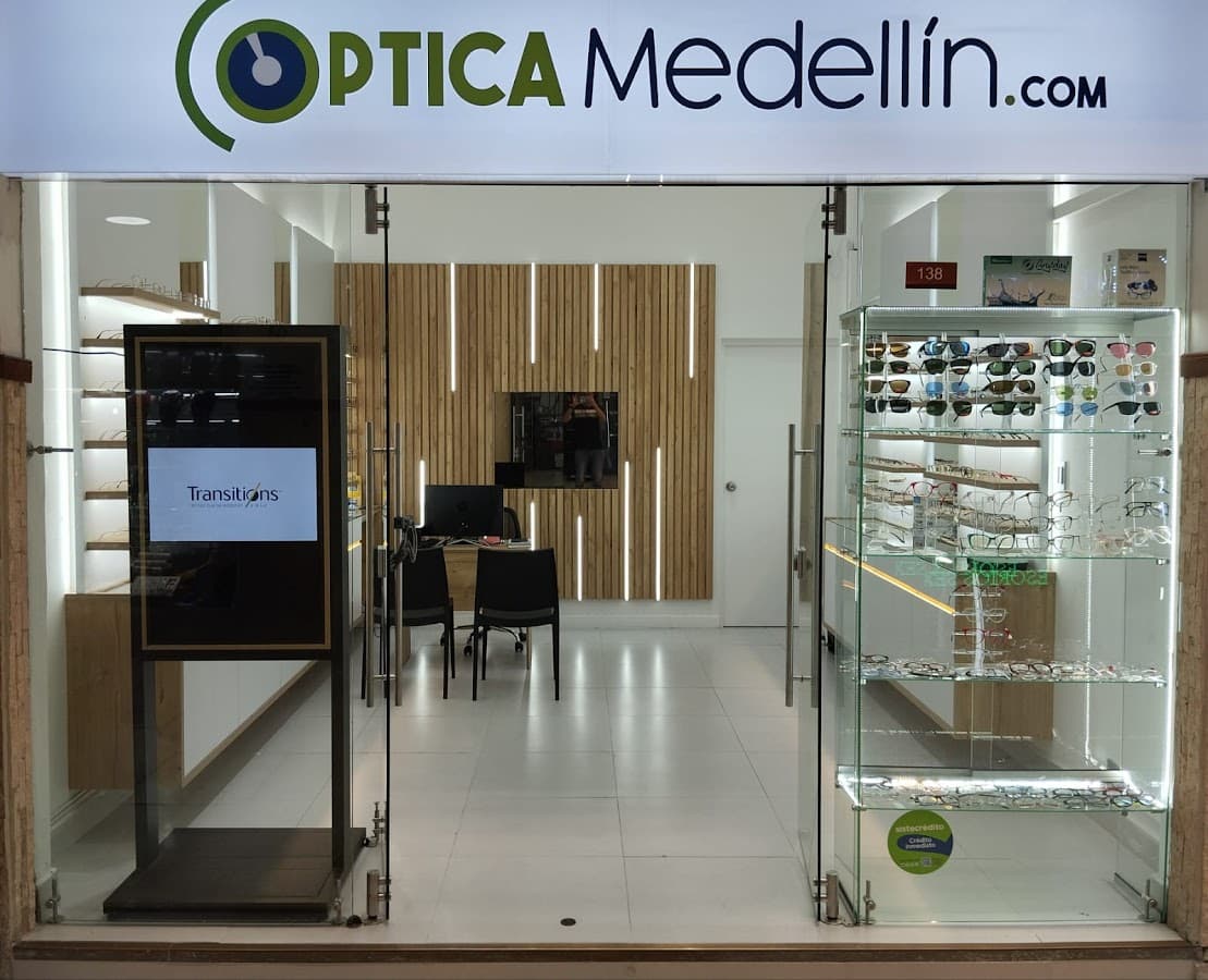 ÓPTICA MEDELLÍN ( SEDE JUNIN MARACAIBO )