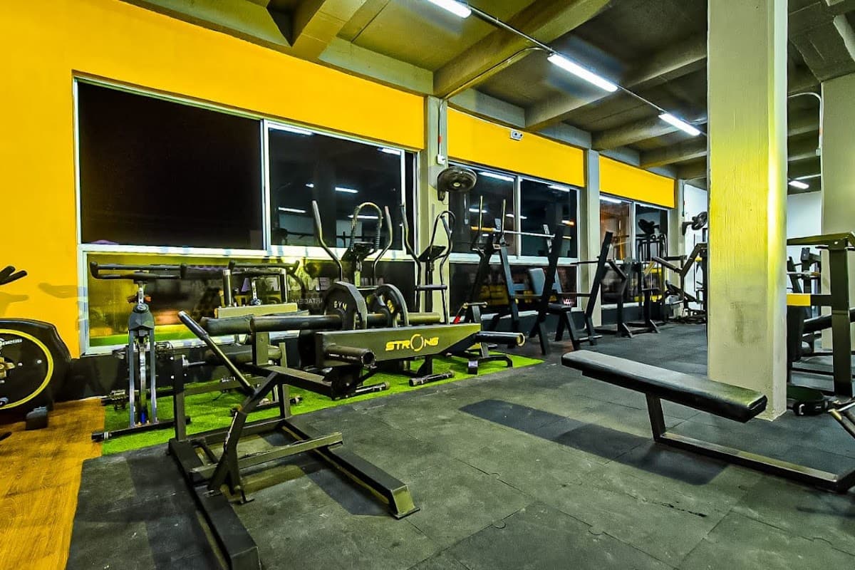 STRONG FIT Cartagena — foto