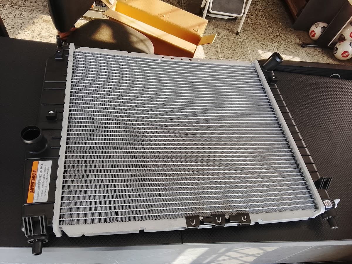 Uno A Automotriz - Frenos Uno A - Colpanales almacen repuestos y autopartes — foto