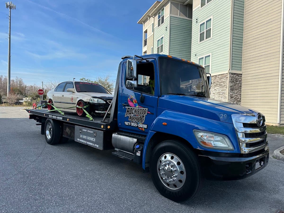 Pure Towing and Roadside Services — foto